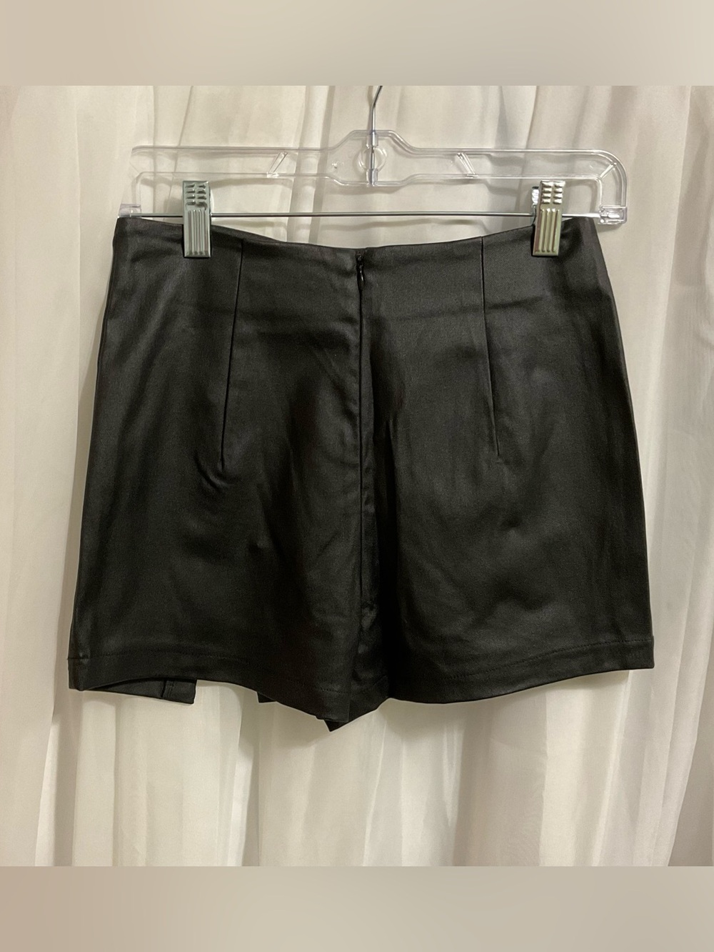 Skort - Picture 3 of 4